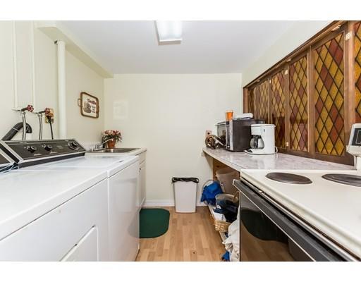 19 Pilgrim Rd, Lawrence, MA 01843 photo 11