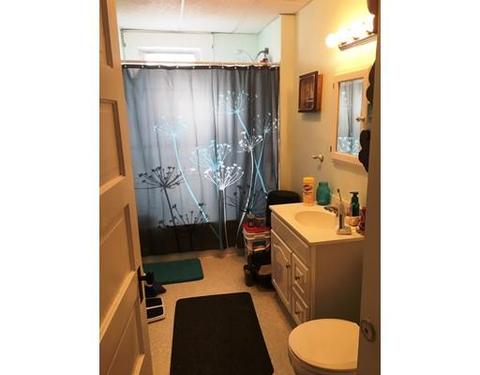3 Bourne St, Worcester, MA 01604 photo 9