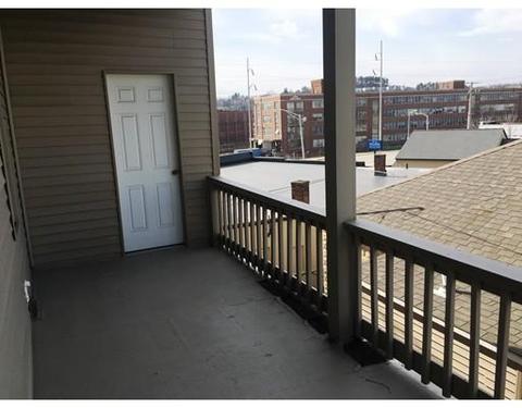 3 Bourne St, Worcester, MA 01604 photo 7