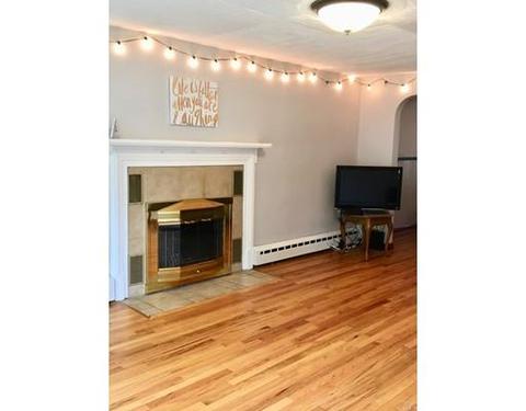 130 Talbot Rd, Springfield, MA 01119 photo 5