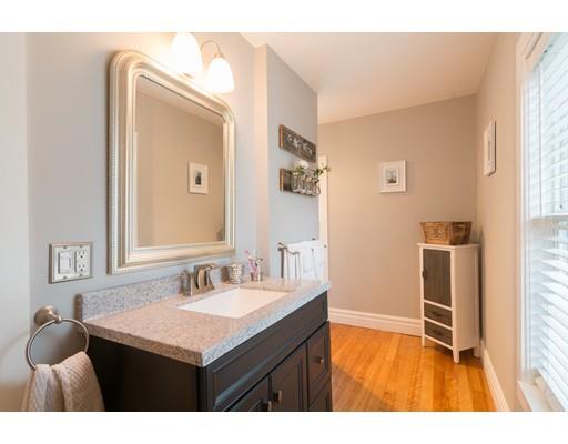 9 Oak St, Danvers, MA 01923 photo 24