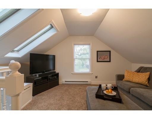 9 Oak St, Danvers, MA 01923 photo 18
