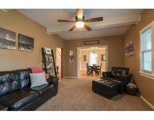 9 Oak St, Danvers, MA 01923 photo 13