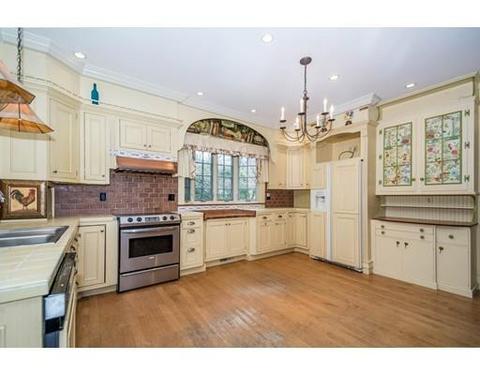 293 Summer Ave, Reading, MA 01867 photo 11