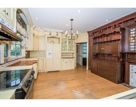 293 Summer Ave, Reading, MA 01867 photo 12