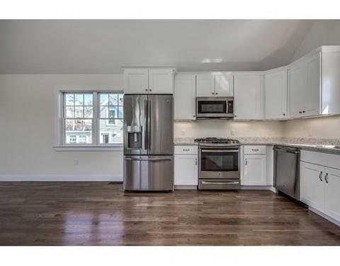 12 Rackliffe St, Gloucester, MA 01930 photo 3