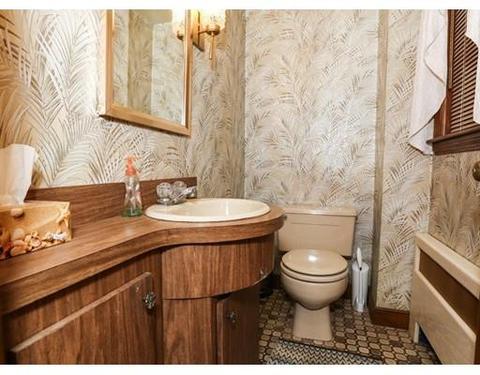 504 Chestnut St, Needham, MA 02492 photo 6