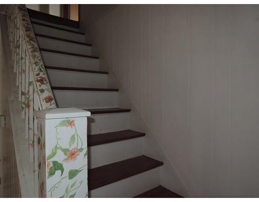 181 Pheland St, Springfield, MA 01109 photo 12