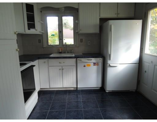181 Pheland St, Springfield, MA 01109 photo 11