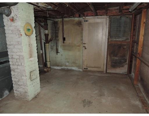 181 Pheland St, Springfield, MA 01109 photo 19