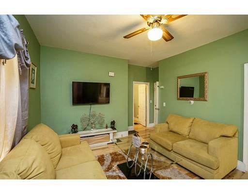 17 Waverly St, Everett, MA 02149 photo 4