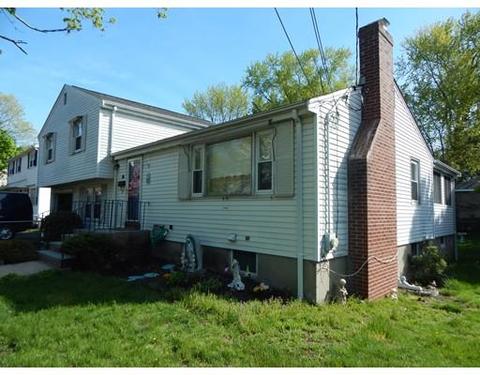 17 Christopher Dr, Milton, MA 02186 photo 2