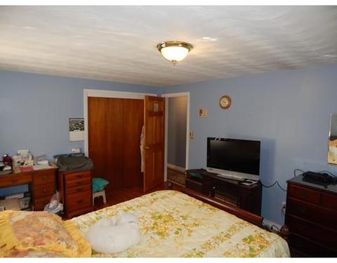 17 Christopher Dr, Milton, MA 02186 photo 14