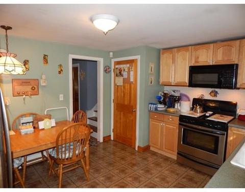 17 Christopher Dr, Milton, MA 02186 photo 9