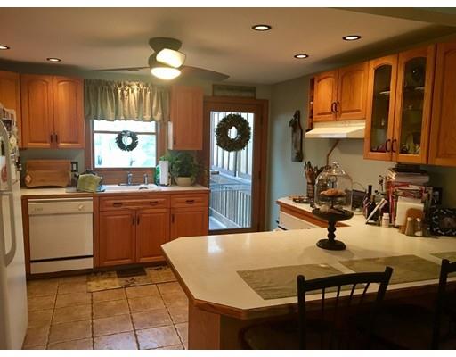 29 Jefferson Ave, Everett, MA 02149 photo 4