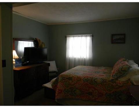 238 West St, Ware, MA 01082 photo 14