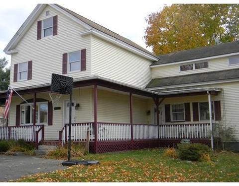 238 West St, Ware, MA 01082 photo 1