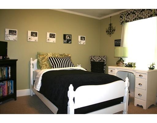 916 Middle Rd, Acushnet, MA 02743 photo 22