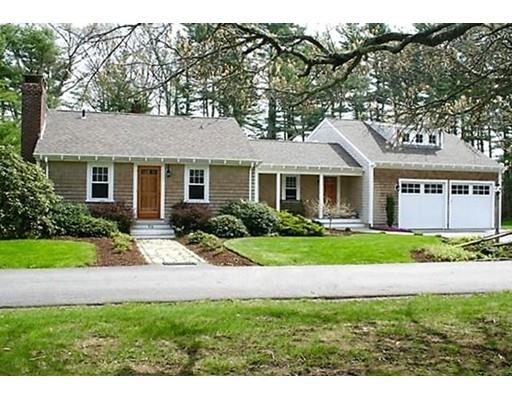 916 Middle Rd, Acushnet, MA 02743 photo 1