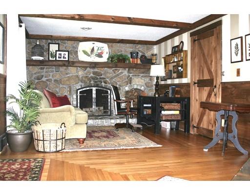 916 Middle Rd, Acushnet, MA 02743 photo 16
