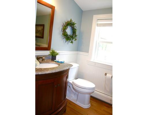 916 Middle Rd, Acushnet, MA 02743 photo 18
