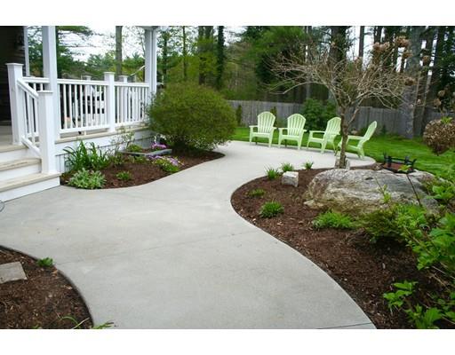 916 Middle Rd, Acushnet, MA 02743 photo 9