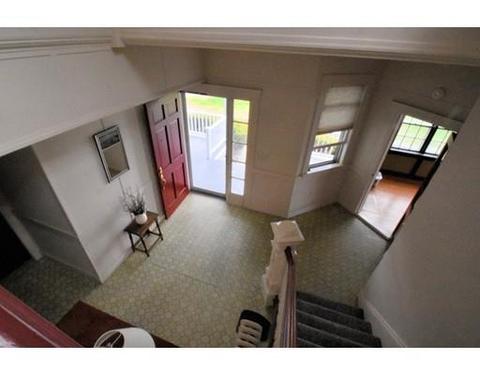 33 Lothrop St, Beverly, MA 01915 photo 5