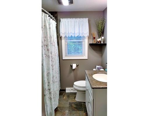 151 White Oak Rd, Springfield, MA 01128 photo 12