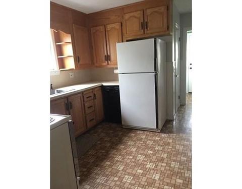 421 Prospect St, Chicopee, MA 01020 photo 9