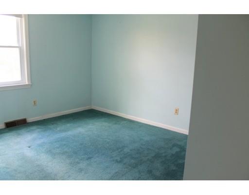 54 Drumlin Rd, Springfield, MA 01108 photo 13