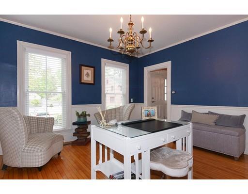 20 Abbott St, Wellesley, MA 02482 photo 4