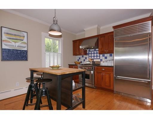 20 Abbott St, Wellesley, MA 02482 photo 6