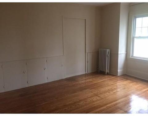 113 Noel St, Springfield, MA 01108 photo 6