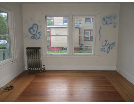 26 Warner St, Springfield, MA 01108 photo 7