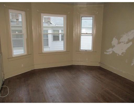 26 Warner St, Springfield, MA 01108 photo 15