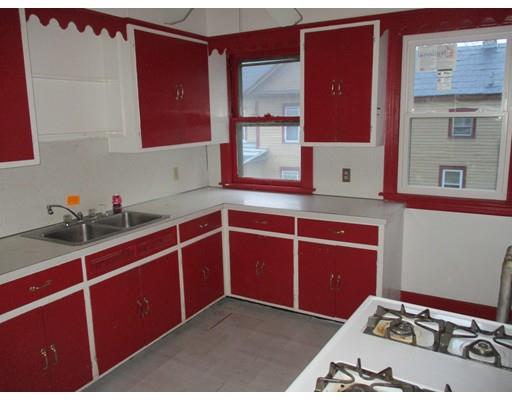 26 Warner St, Springfield, MA 01108 photo 18