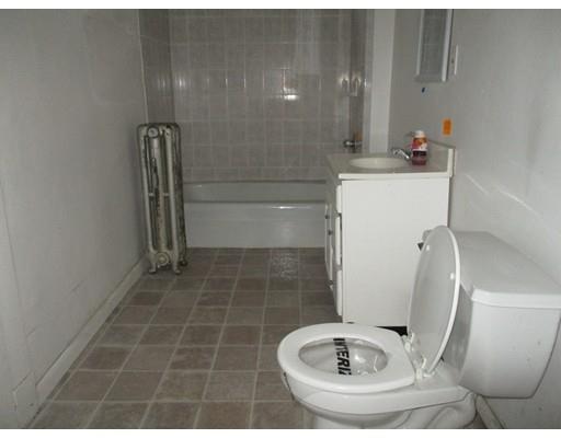 26 Warner St, Springfield, MA 01108 photo 10