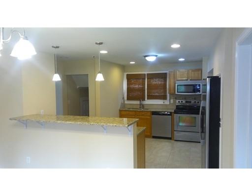 53 Fullerton St, Springfield, MA 01151 photo 4