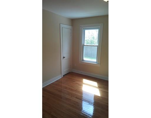 53 Fullerton St, Springfield, MA 01151 photo 17
