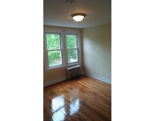 53 Fullerton St, Springfield, MA 01151 photo 16