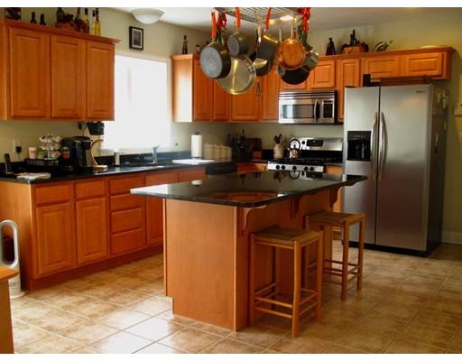 515 Oakham Rd, Barre, MA 01005 photo 4