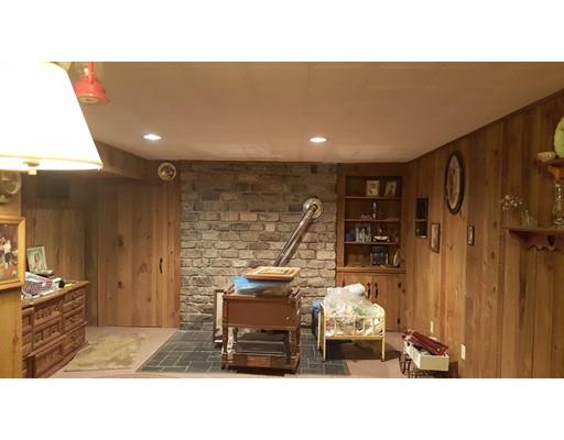 14 Sears Ln, Acushnet, MA 02743 photo 10