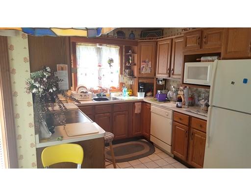 14 Sears Ln, Acushnet, MA 02743 photo 3