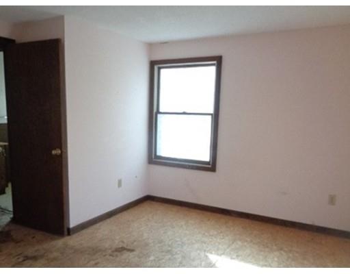 10 Cabot Ct, Everett, MA 02149 photo 7