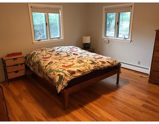 152 Line St, Easthampton, MA 01027 photo 13