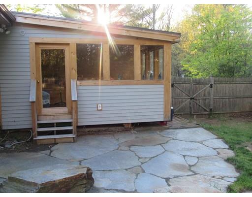 152 Line St, Easthampton, MA 01027 photo 3