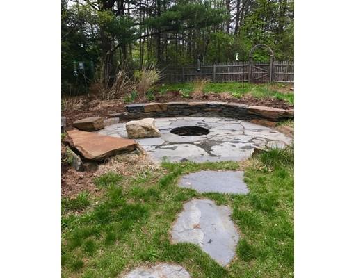 152 Line St, Easthampton, MA 01027 photo 6