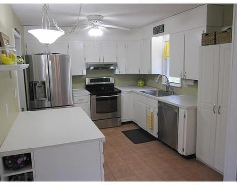 399 Cherry St, Bridgewater, MA 02324 photo 2