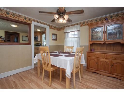 70 Nathaniel St, Springfield, MA 01109 photo 5
