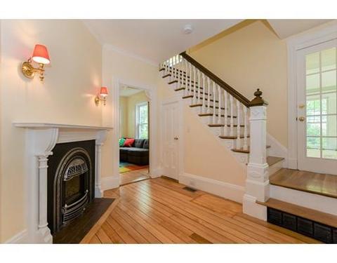45 Grant St, Needham, MA 02492 photo 2